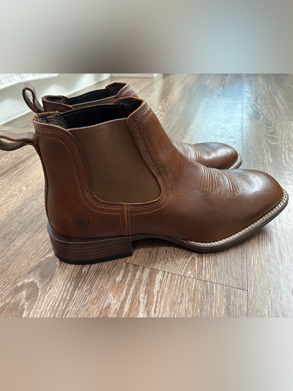 Ariat Booker Chelsea Wide Square Toe Western Boot ROYAL BROWN men’s size 14 EE.